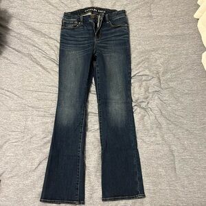 American Eagle Curvy Skinny Kick jeans